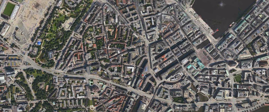 Yapital will sich als Bezahlmethode fr alle Kanle und Lebenssituationen etablieren (Bild: 2012 - 2013 Apple Inc., Karten; zu sehen ist die Innenstadt von Hamburg
)
